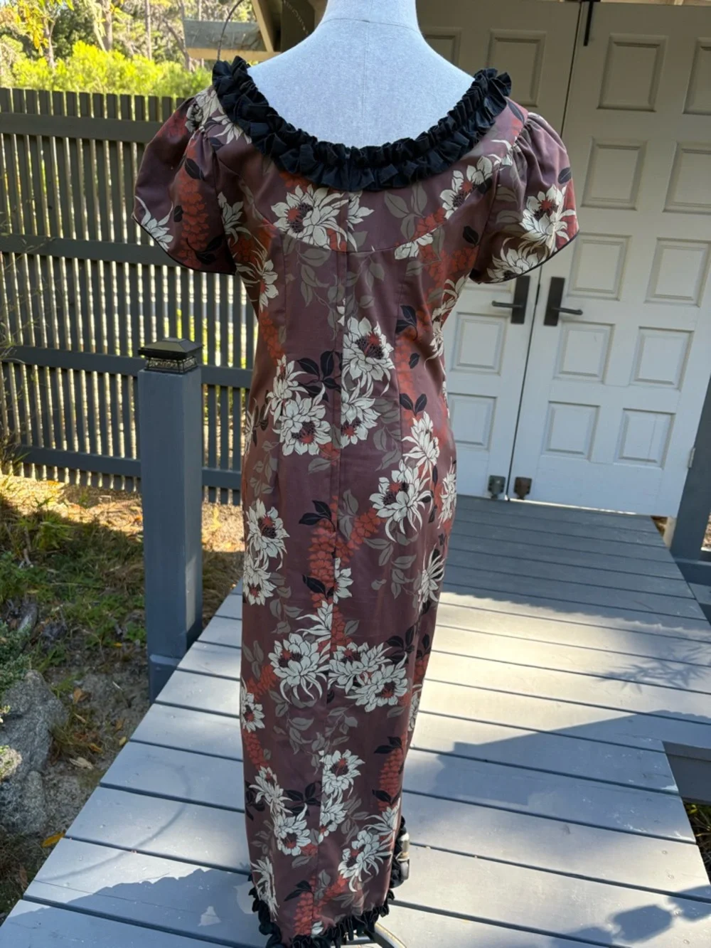 Vintage Karyl  Kaye Ruffle Floral 🌺Hawaiian 🌺 Muumuu Maxi Dress - Picture 3 of 9